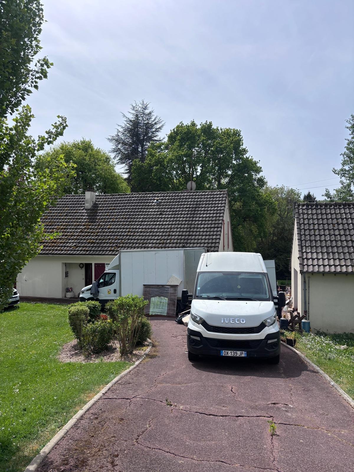 Débarras d'une maison en Seine-et-Marne avec évacuation des encombrants